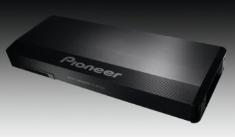 Ультратонкий автомобильный сабвуфер Pioneer TS-WX710A
